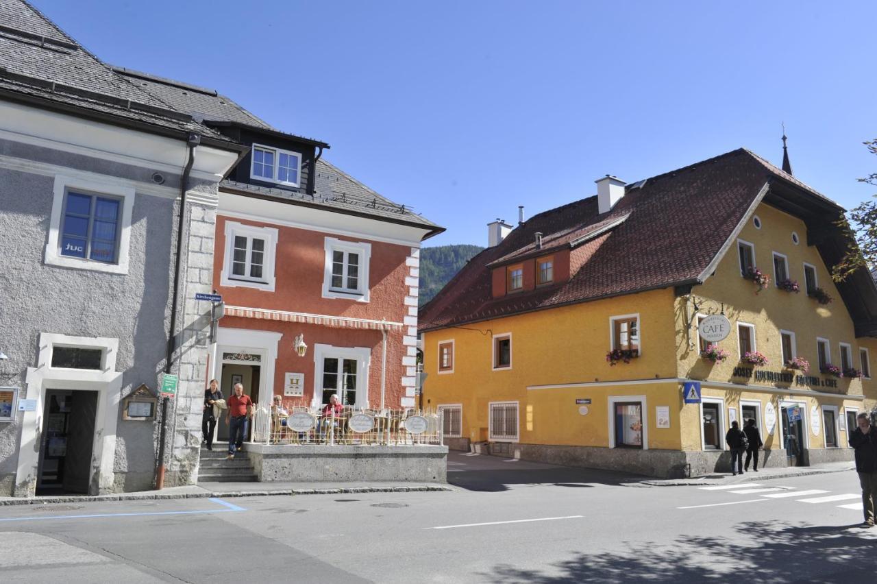 Pension Hochleitner Am Schlosspark Tamsweg Exterior photo